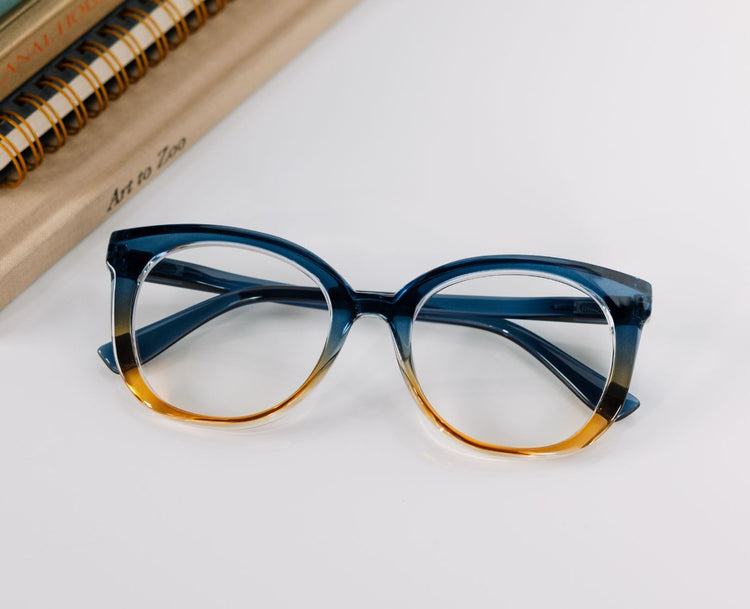 Frame and extras lifestyle image representing the selected color, gold